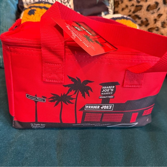 Trader Joe'S Other - Insulated bag : NOTE THE PRICING IS COMPARATIVELY LOW!!!  Please NO HALF OFFERS!